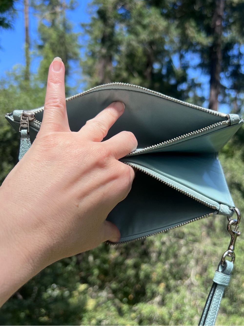 COACH Blue Pebble Leather Wristet Clutch Wallet with Silver Hardware AUTHENTIC - Picture 7 of 10